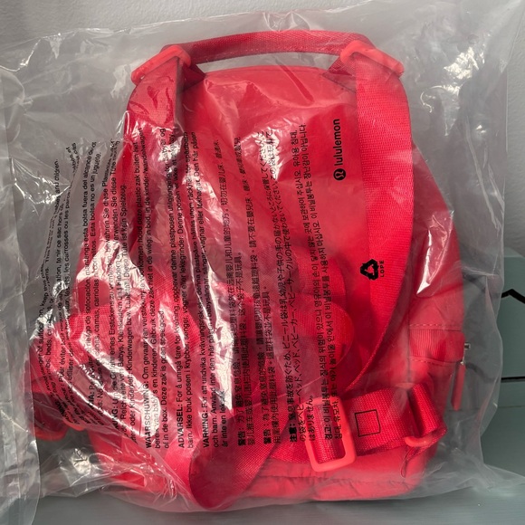 Lululemon City Adventurer Backpack Micro *Club Patch 3L in Love Red - Picture 7 of 7